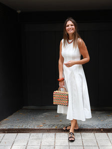 Vestido WHITE LOTUS