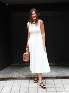 Vestido WHITE LOTUS